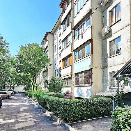 Апартаменты 10-Й Микрорайон, 5А Almaty Exterior photo
